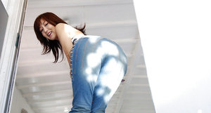 18 year old girl Kim Kennedy takes a cumshot in mouth during BDSM sex